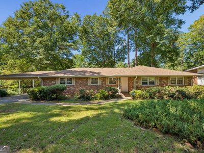 2677 Lancaster Dr