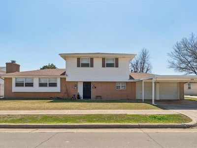 2428 SW 79th St