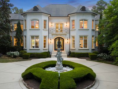 367 Royal Sunset Dr
