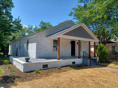 137 Forest St