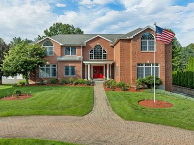 5 Crestwood Lane