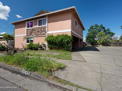 2313 Heidi Place
