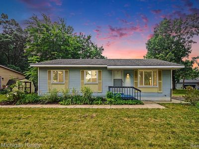 4421 Lamson Dr