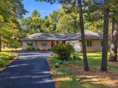 2405 Crystal Ln