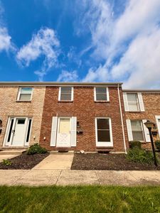 Property at 110 Freedom Ct, Sidney, OH