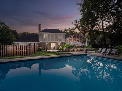 11909 Rolling Springs Dr