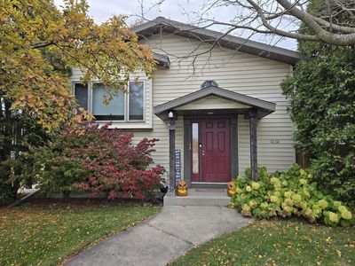 2712 Superior AVENUE