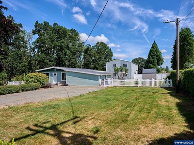 4887 S Elliott Prairie Rd