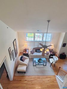 949 Glenwood Station Ln Unit 201