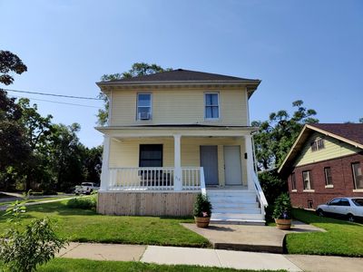 712 2nd Ave