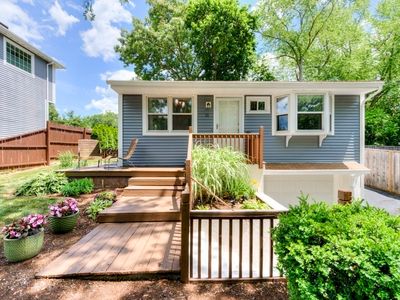 11 Liberty Dr
