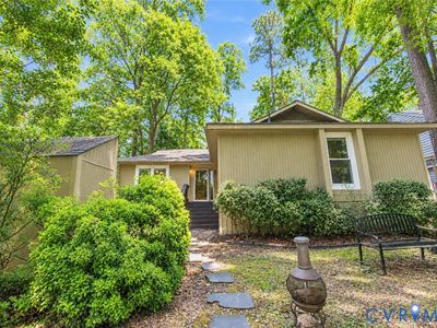 3113 Three Bridges Rd