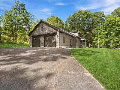 93 Sayles Hill Rd