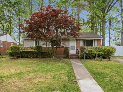 1206 Cleona Dr