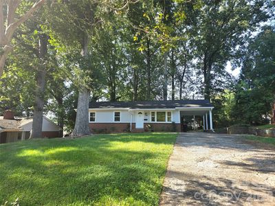 Property at 733 Crestwood Ave, Gastonia, NC