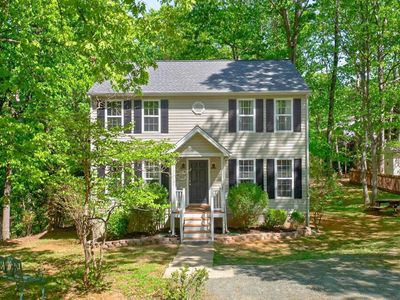27 Marwood Dr
