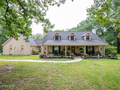 1189 Meadow Lark Dr