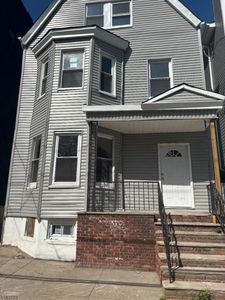 377 Littleton Ave