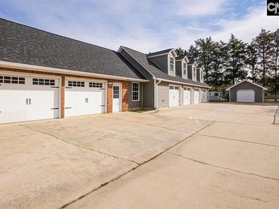285 Freedom Blvd