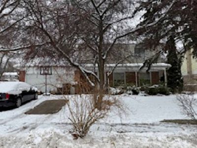 1509 N Huron River Dr