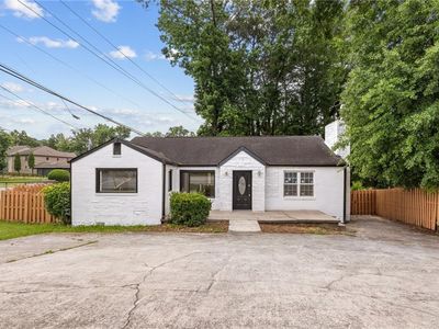 4829 Lavista Rd
