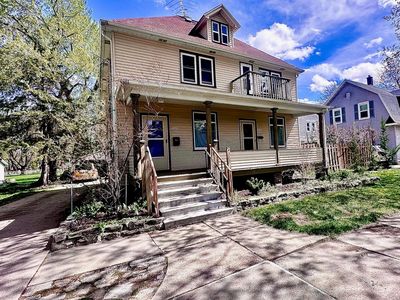 741 S Irwin Ave
