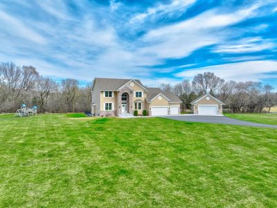 1480 Oryan Trl N