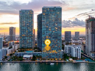 3131 NE 7th Ave Unit 1202