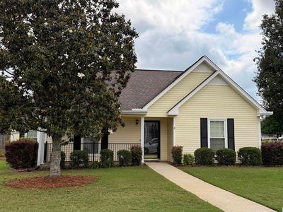 530 Laurel Woods Trl