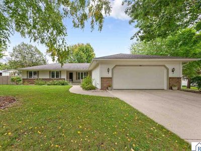 15 Caroletta Ct