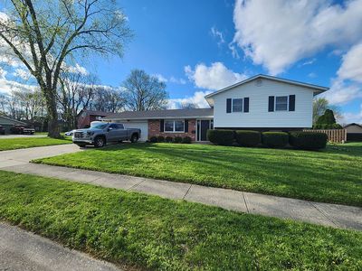 721 Hathaway Trl
