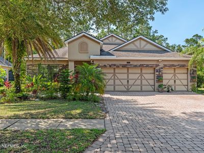 104 MOSELLE Lane
