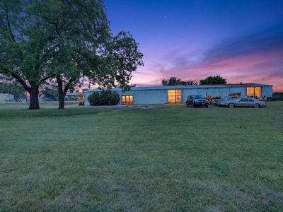 1092 W Highway 199