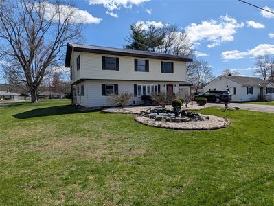 20 Tandler Ave