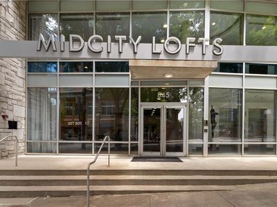 845 Spring St NW Unit 322