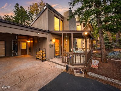 6432 Pinecone Ln