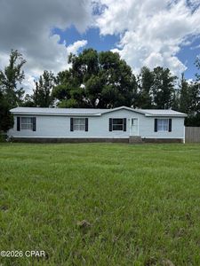 Property at 110 W Arm Dr, Wewahitchka, FL