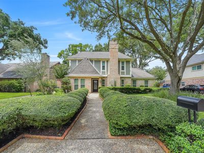1419 Dominion Dr
