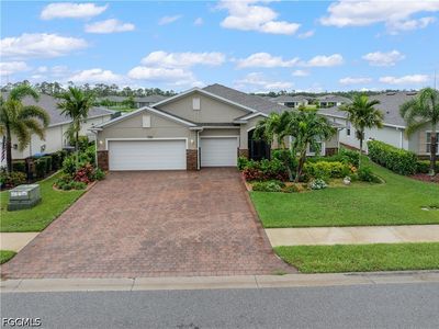 3188 Amadora Cir