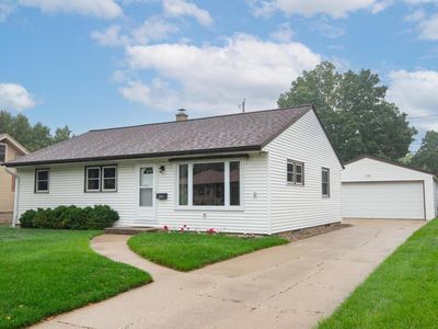 2526 S 83rd STREET