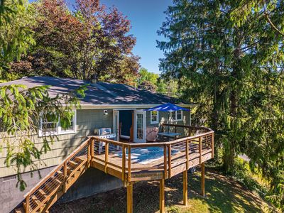 Property at 854 Pea Ridge Rd, Oak Hill, WV