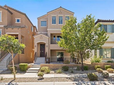 8944 Red Tapestry Ct