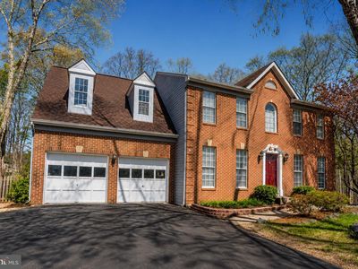 10 Hawthorne Ct