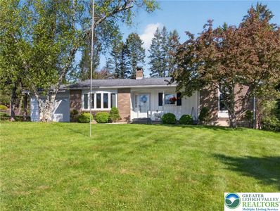 Property at 103 Kent Rd, Stroudsburg, PA