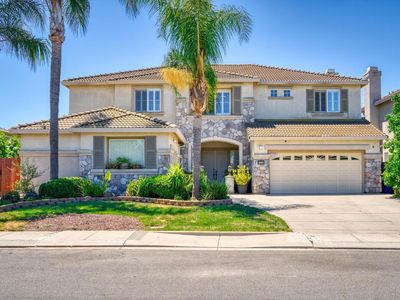 2208 Steinbeck Dr