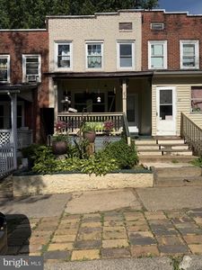 47 Denham Ave