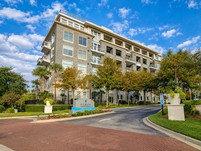 242 Cooper River Dr