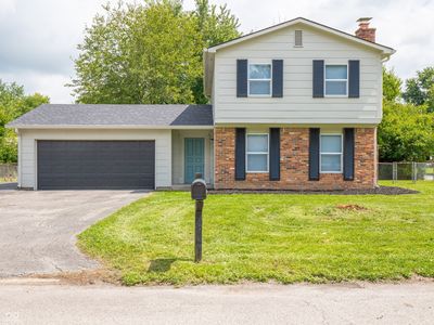 4441 Greenmeadow Cir