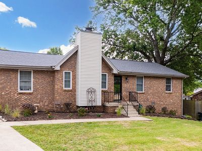 2977 Brantley Dr
