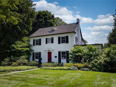 264 Alpine Dr